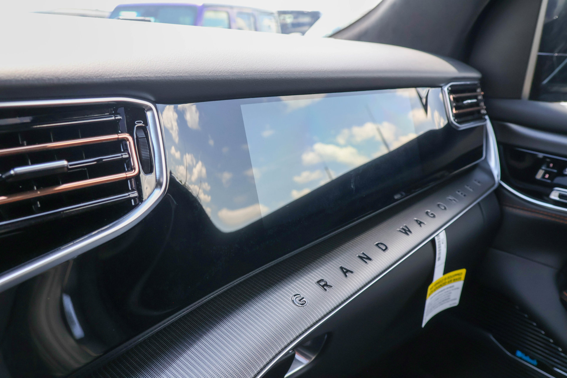 New 2026 Jeep Grand Wagoneer Summit AWD/4WD image 21