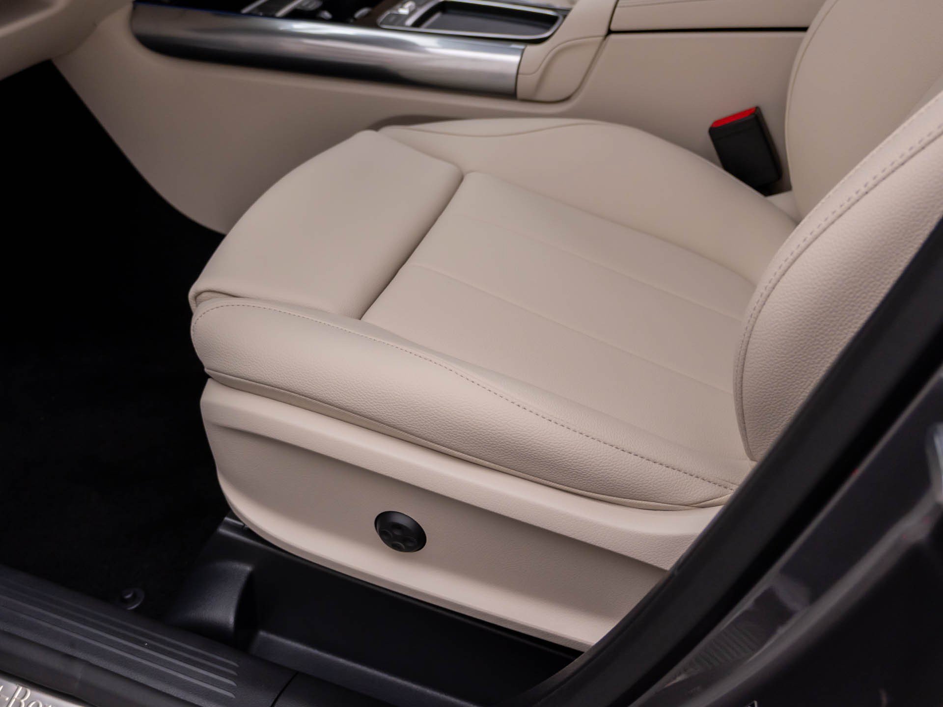 New 2026 Mercedes-Benz GLA 250 4MATIC image 17
