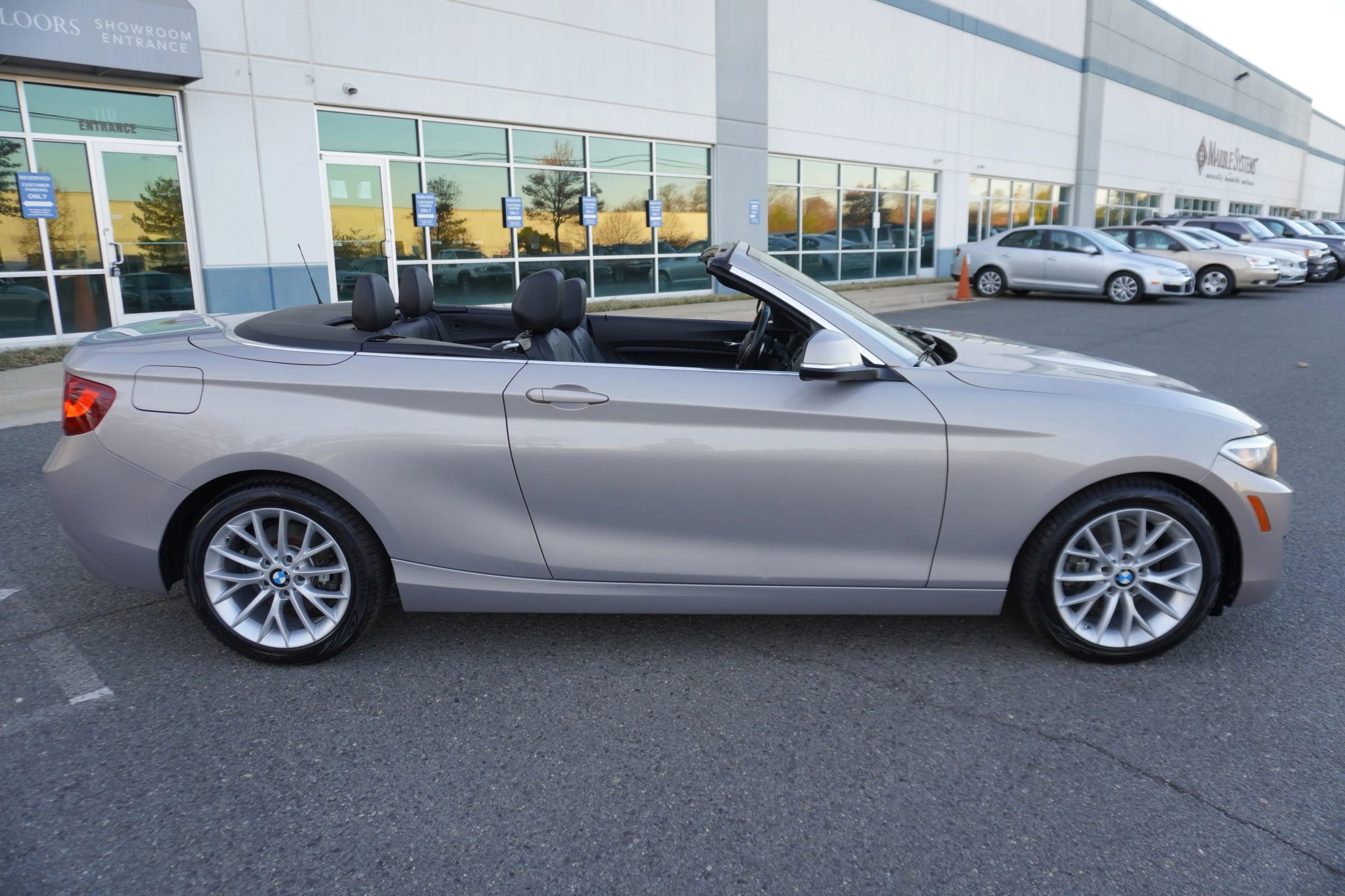 Used 2016 BMW 228i Convertible image 11