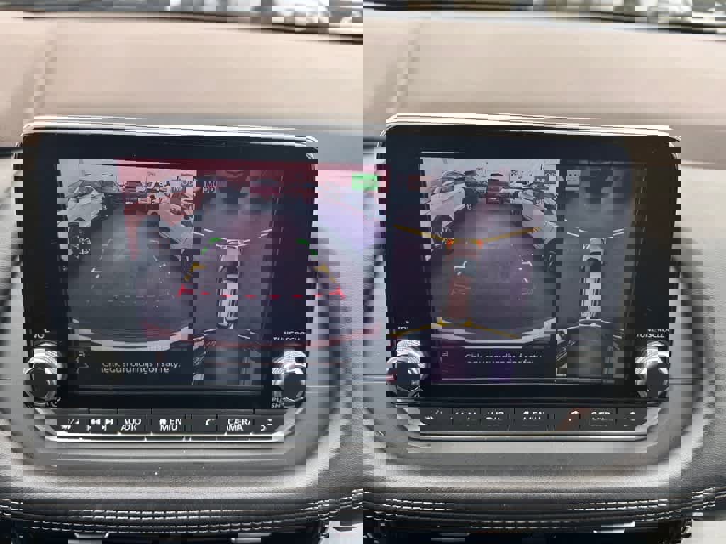 Used 2021 Nissan Rogue SV image 21