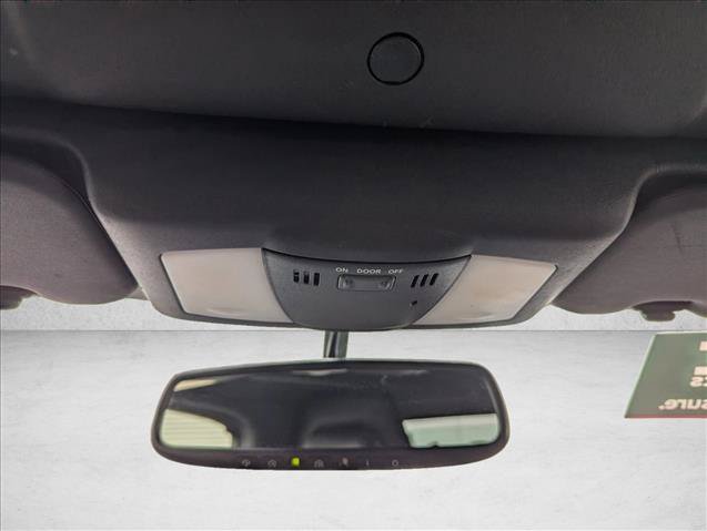 Used 2018 Nissan 370Z Touring RWD image 21