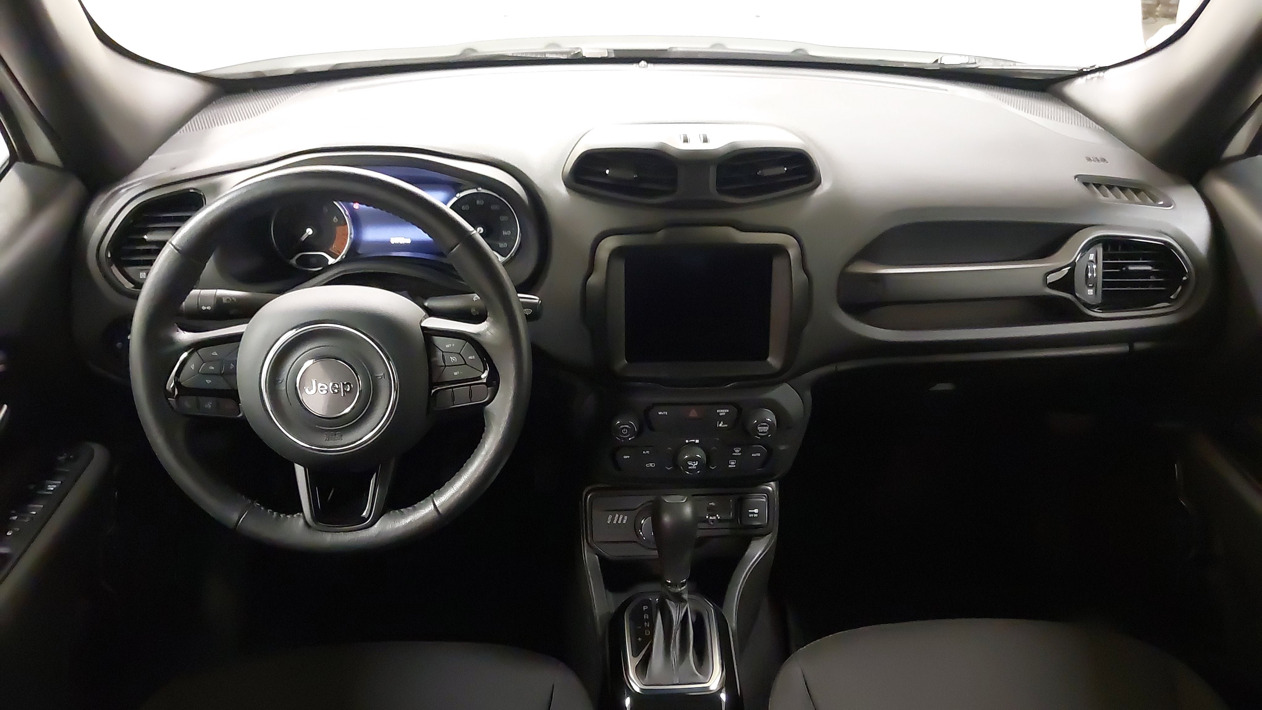 Used 2022 Jeep Renegade Altitude w/ Convenience Group AWD/4WD image 32