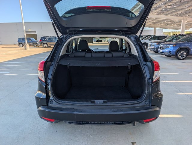 Used 2022 Honda HR-V LX image 26