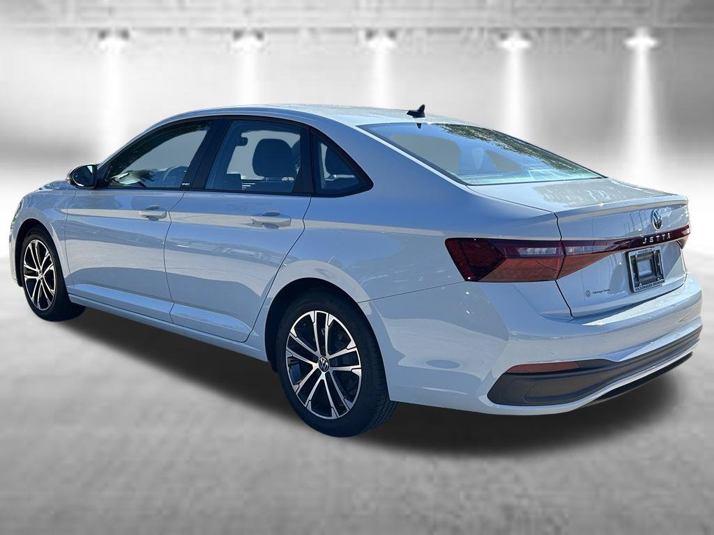 Certified 2026 Volkswagen Jetta Sport FWD image 4