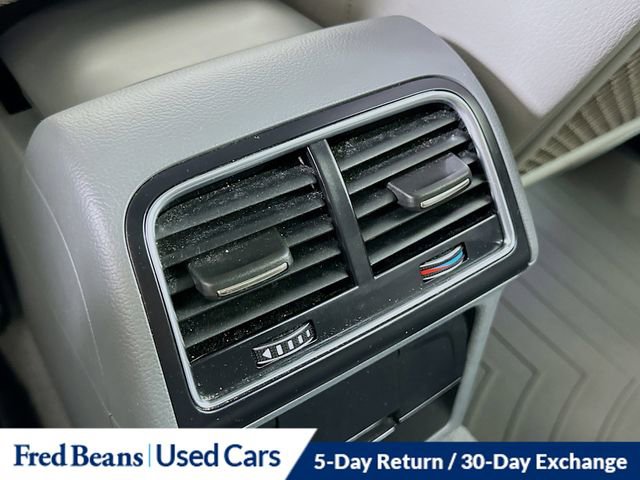 Used 2016 Audi A4 2.0T Premium Plus w/ Technology Package AWD/4WD image 28