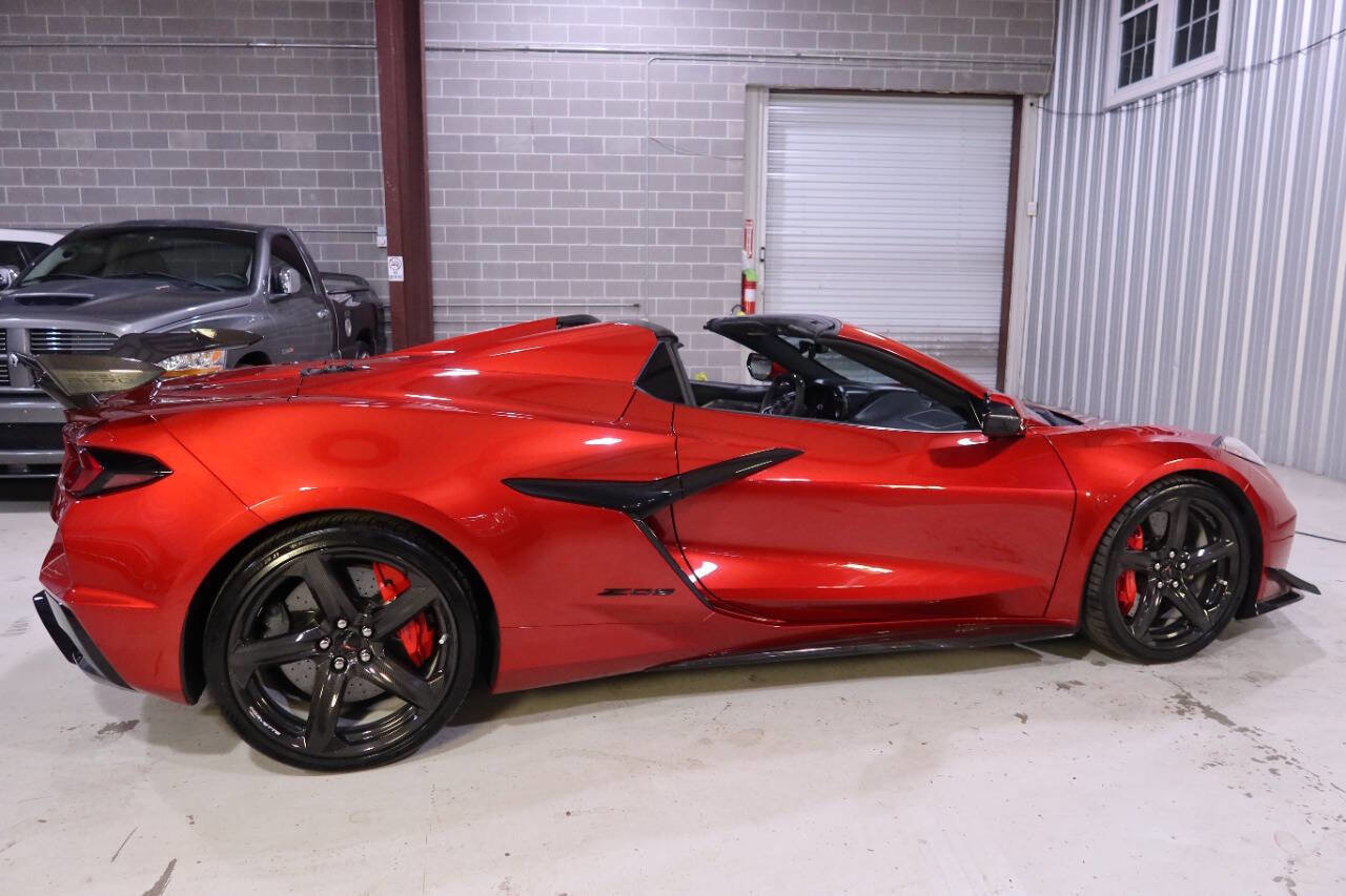 Used 2024 Chevrolet Corvette Z06 w/ Z07 Performance Package image 6