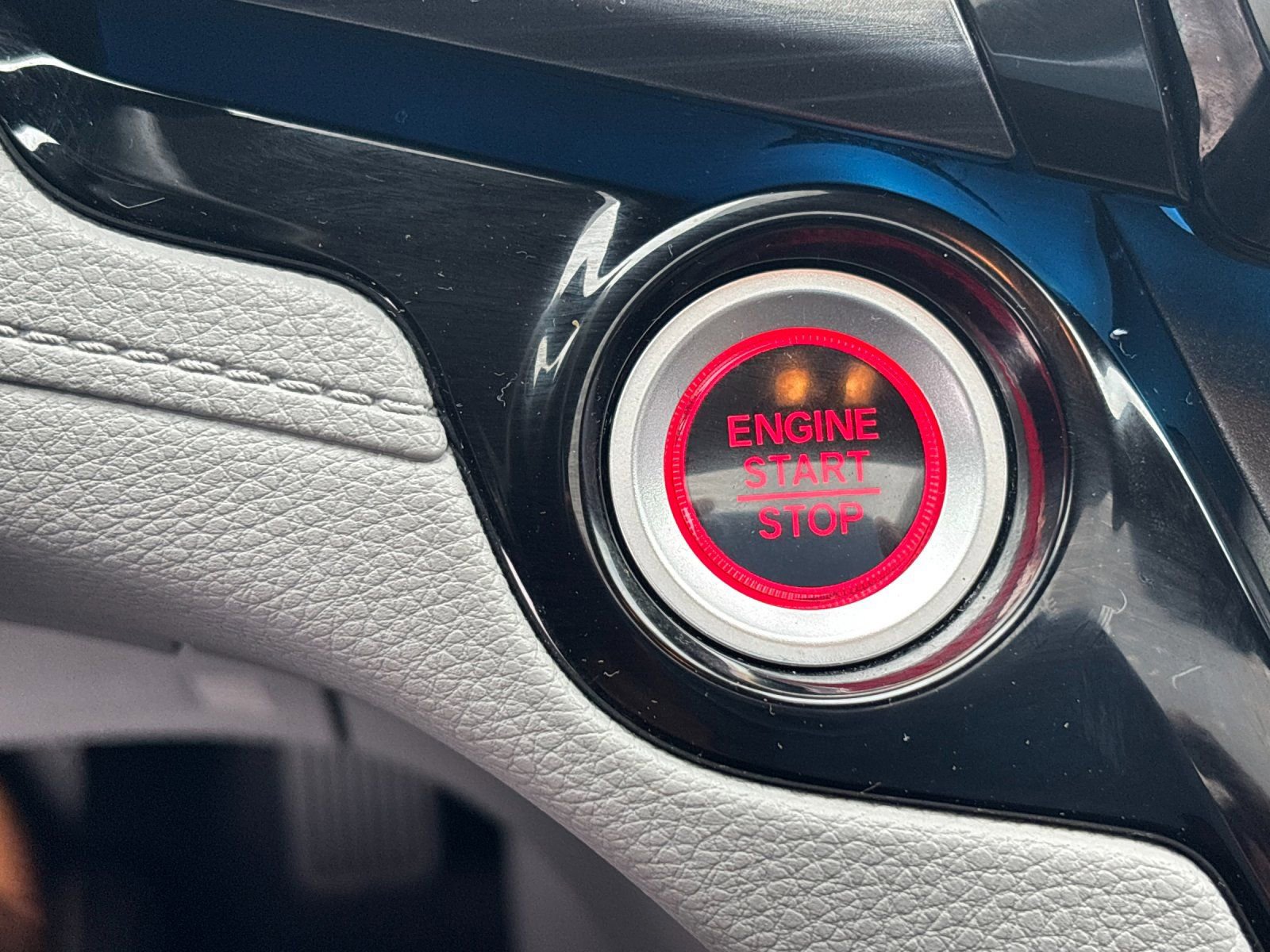 Used 2022 Honda Odyssey Elite image 25