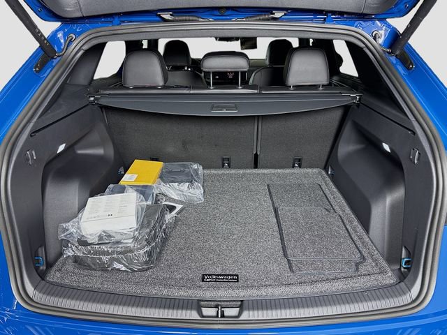 New 2026 Volkswagen Atlas Cross Sport SEL R-Line image 27