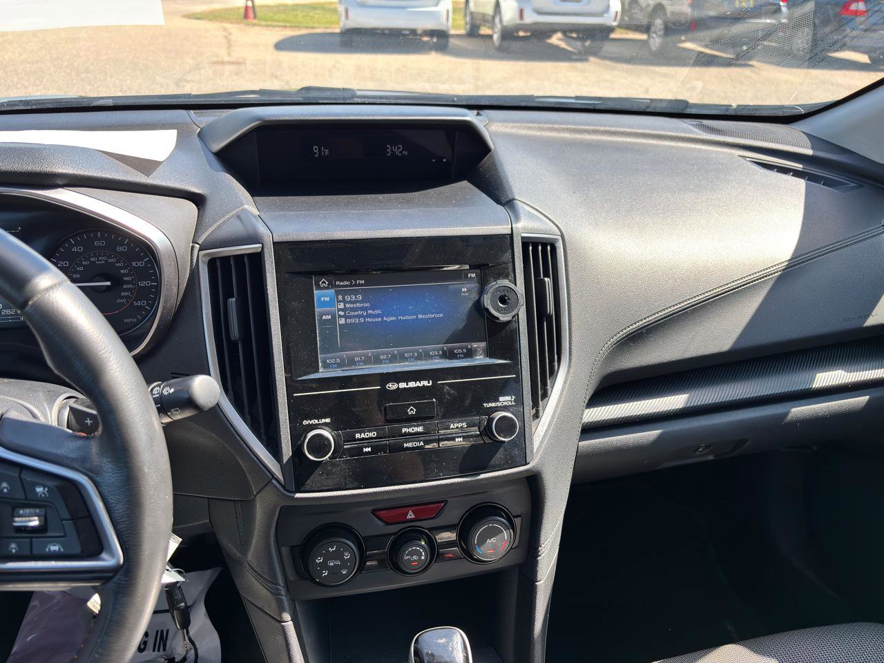 Used 2018 Subaru Crosstrek 2.0i Premium image 15