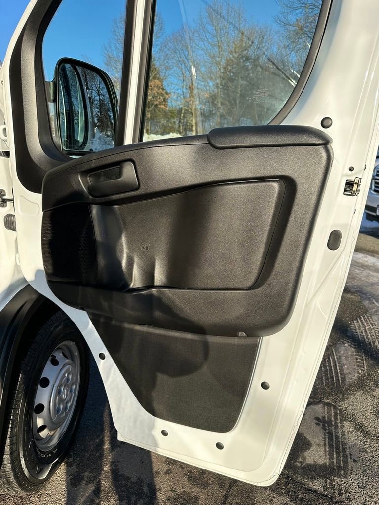 Used 2023 RAM ProMaster 2500 image 27