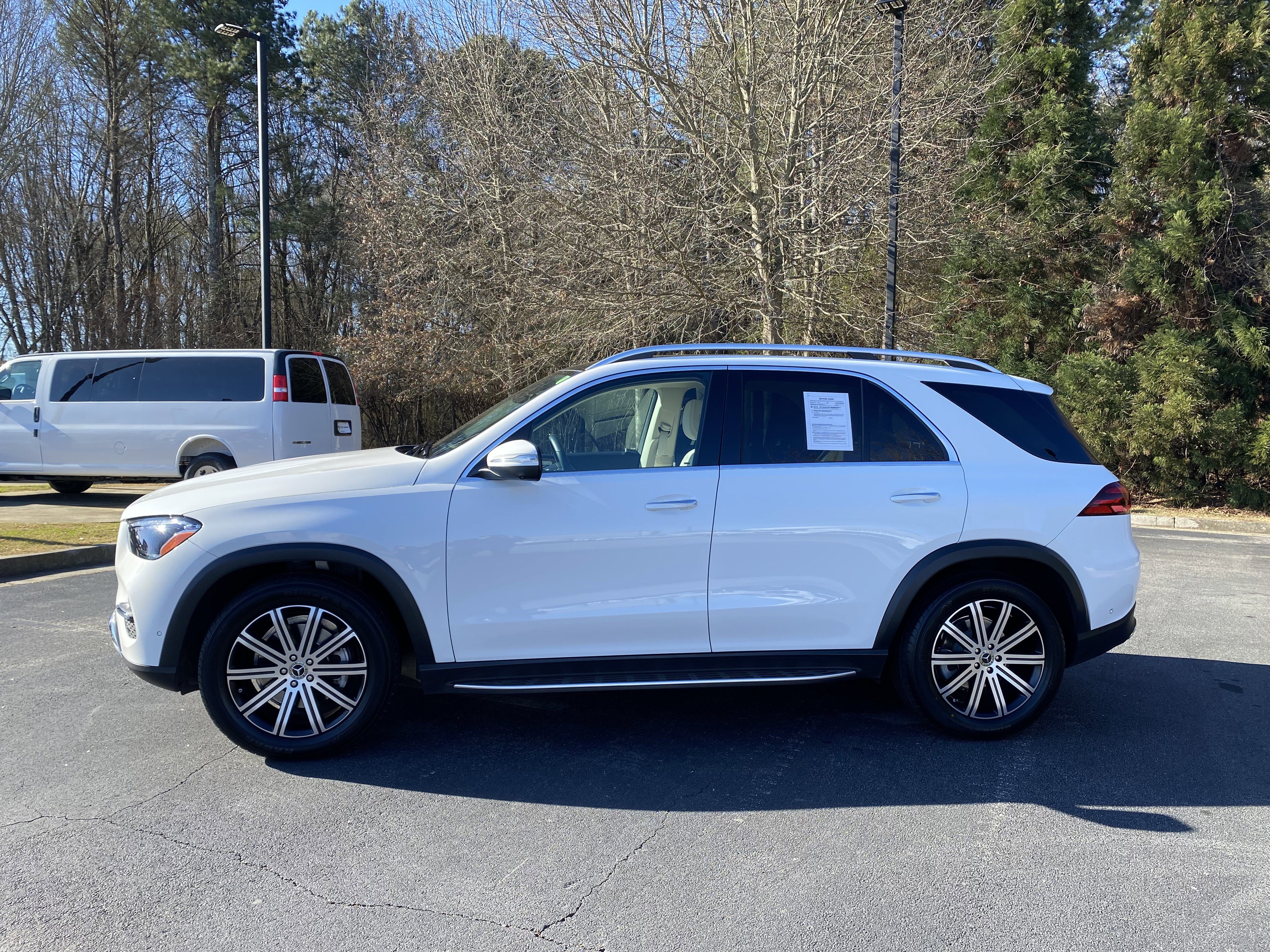 Used 2024 Mercedes-Benz GLE 350 4MATIC image 6