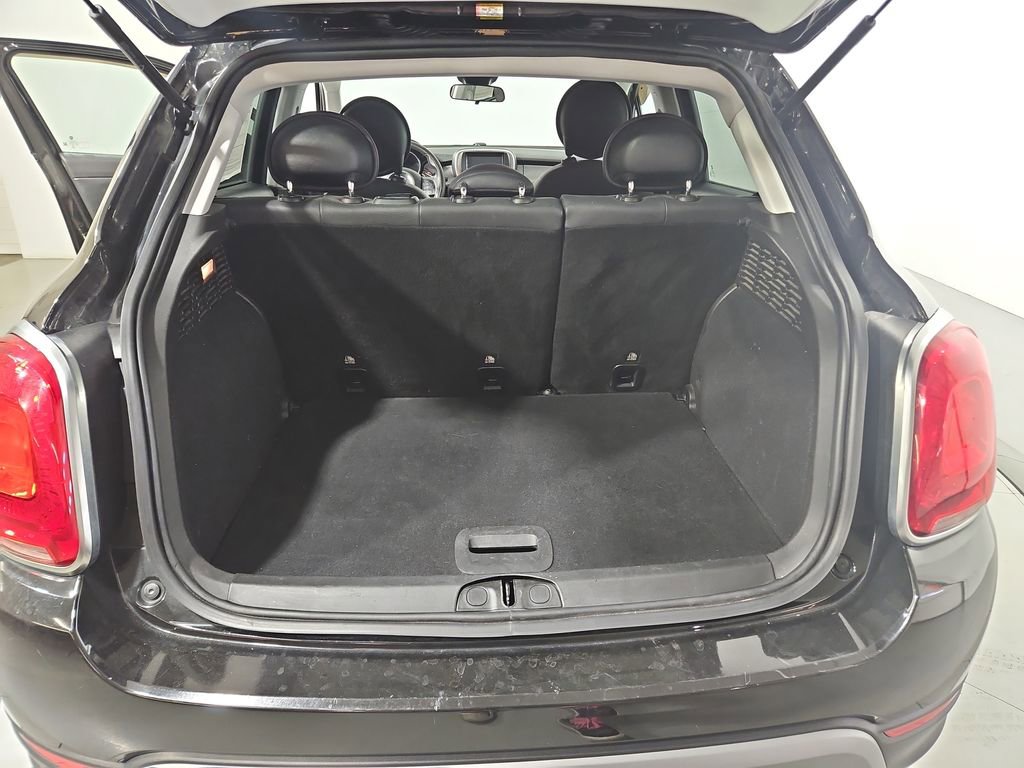 Used 2016 FIAT 500X Trekking image 22