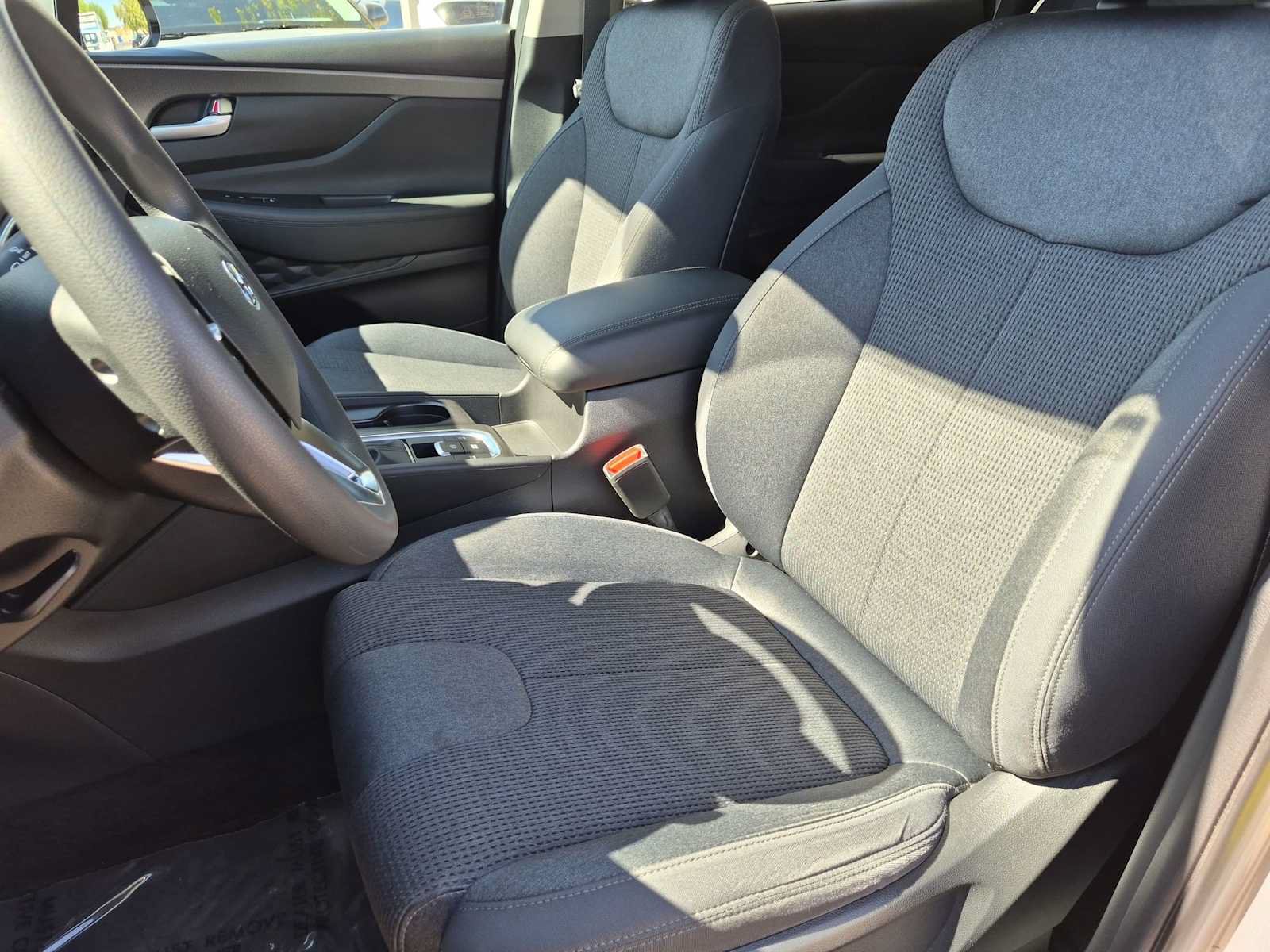 Used 2020 Hyundai Santa Fe SEL FWD image 16