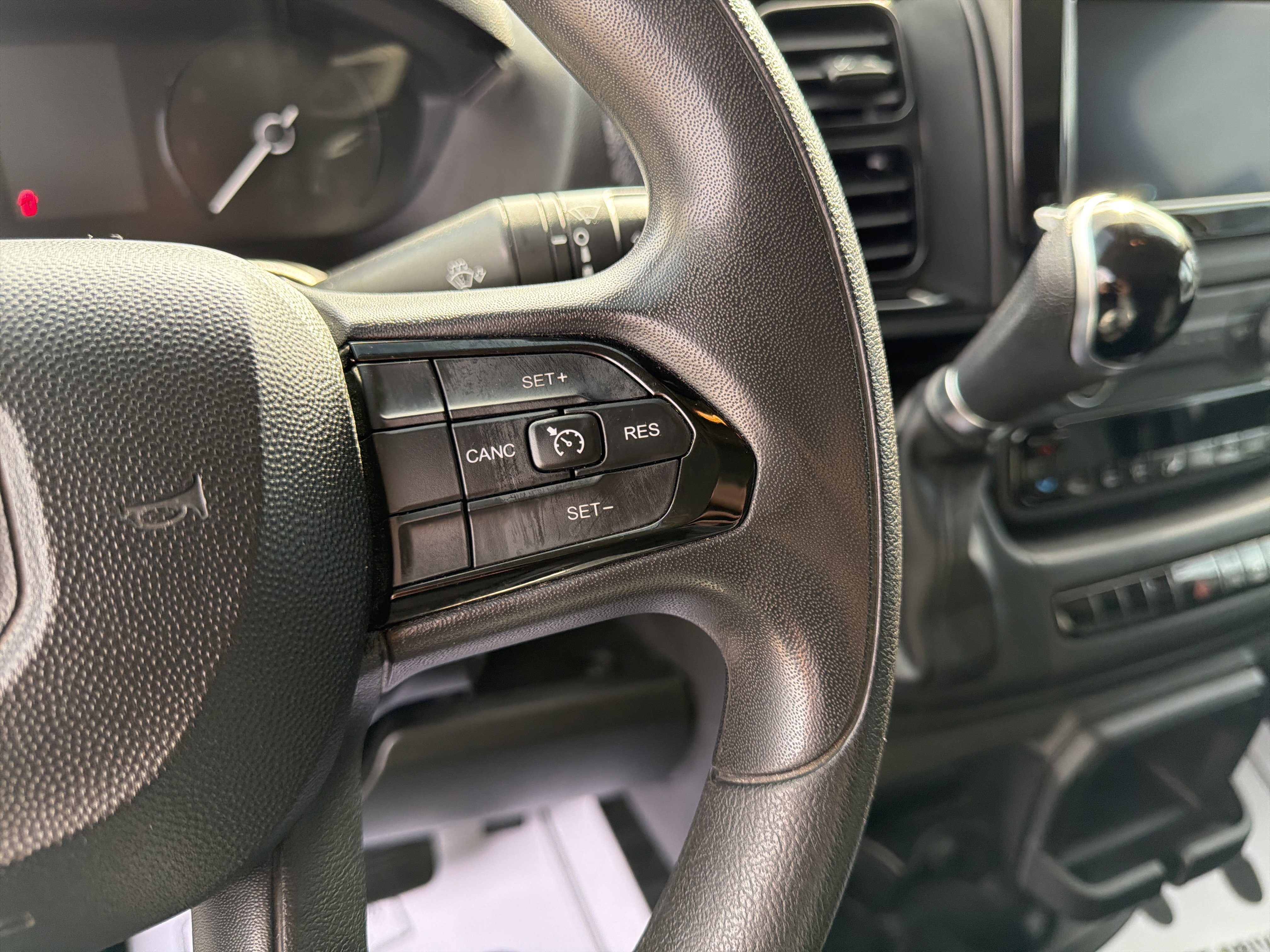 Used 2023 RAM ProMaster 1500 w/ Driver Convenience Group image 16