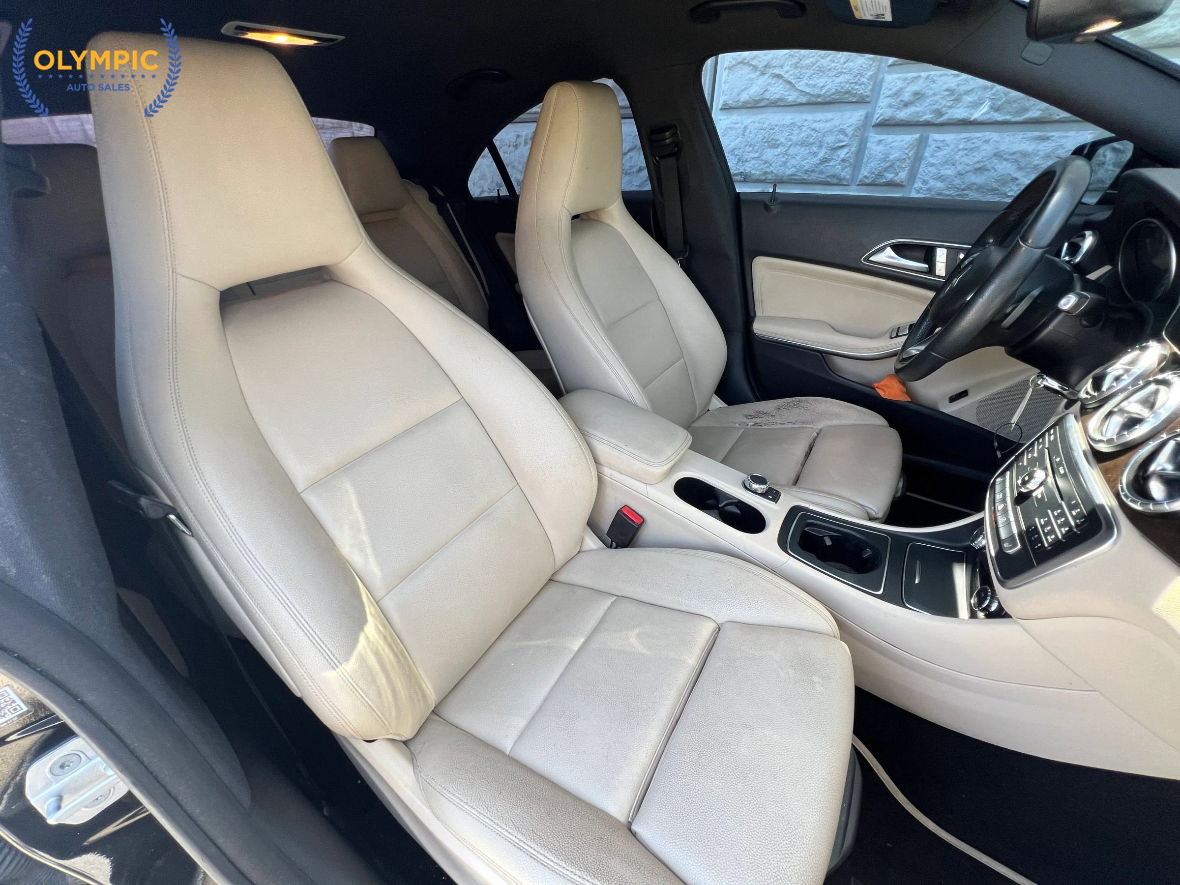 Used 2018 Mercedes-Benz CLA 250 w/ Convenience Package image 39