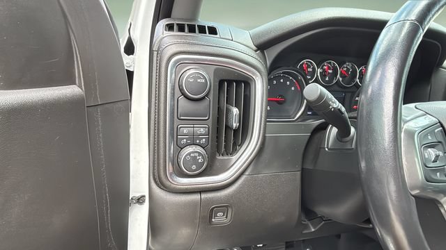 Used 2022 Chevrolet Silverado 2500 LT w/ Convenience Package RWD image 21