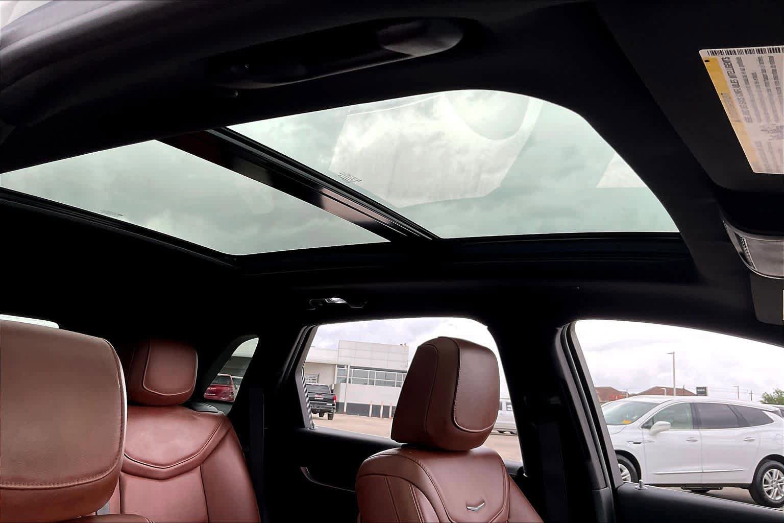 Used 2021 Cadillac XT5 Premium Luxury image 13