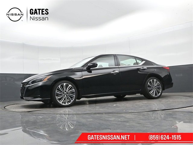 Used 2025 Nissan Altima 2.5 SL image 40