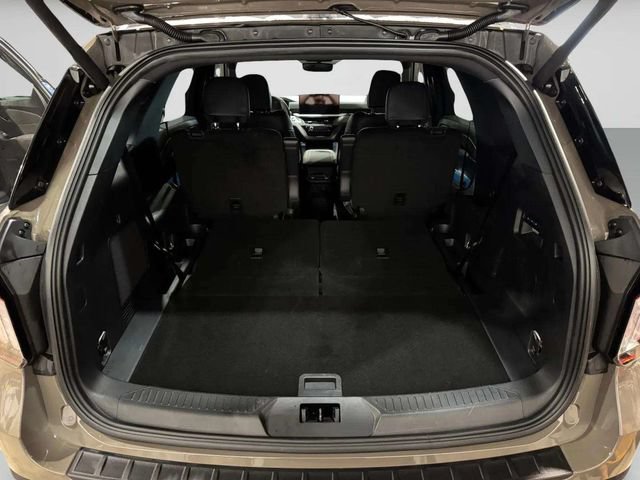 Used 2026 Ford Explorer ST w/ Sun And Sound Package AWD/4WD image 21