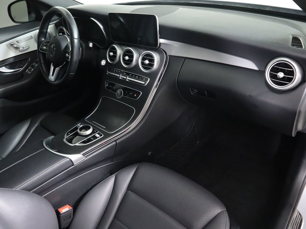 Used 2020 Mercedes-Benz C 300 Sedan image 17