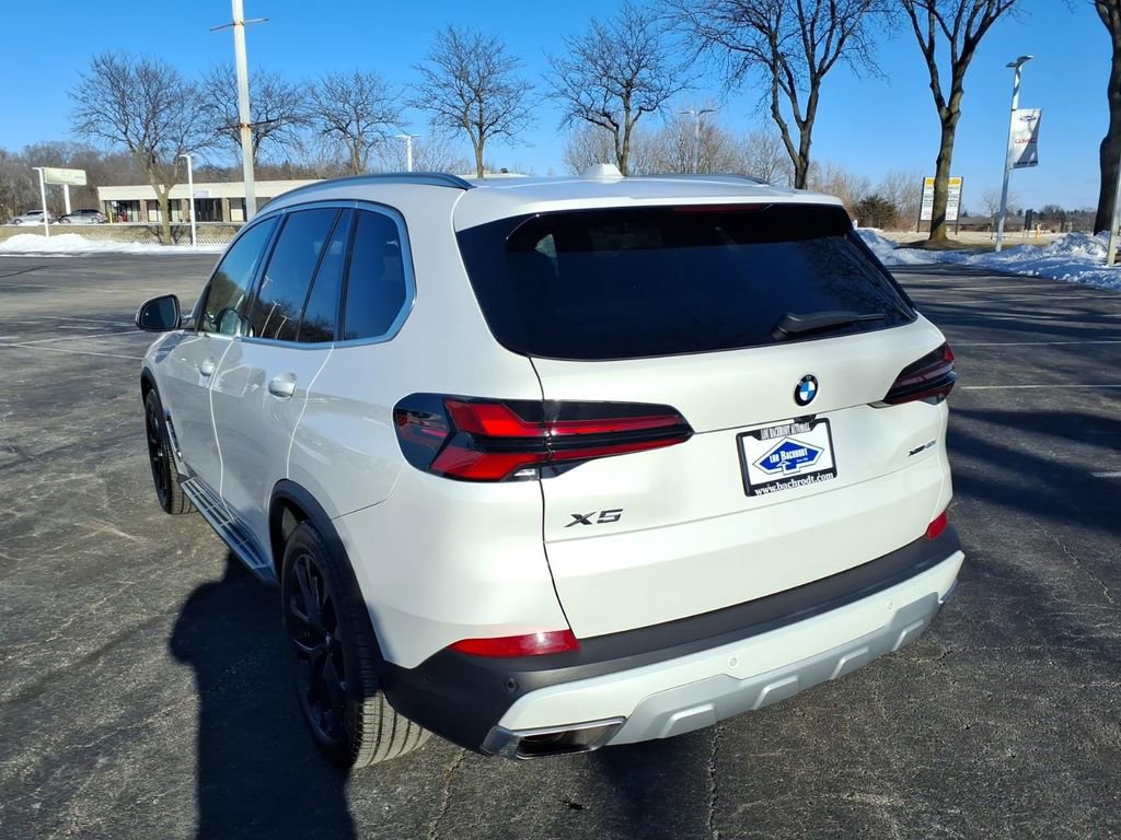 Used 2024 BMW X5 xDrive40i w/ Premium Package image 5