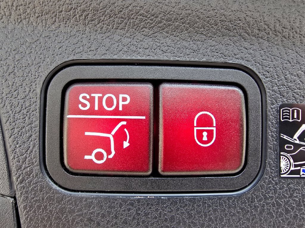 Certified 2026 Mercedes-Benz GLE 350 4MATIC image 19