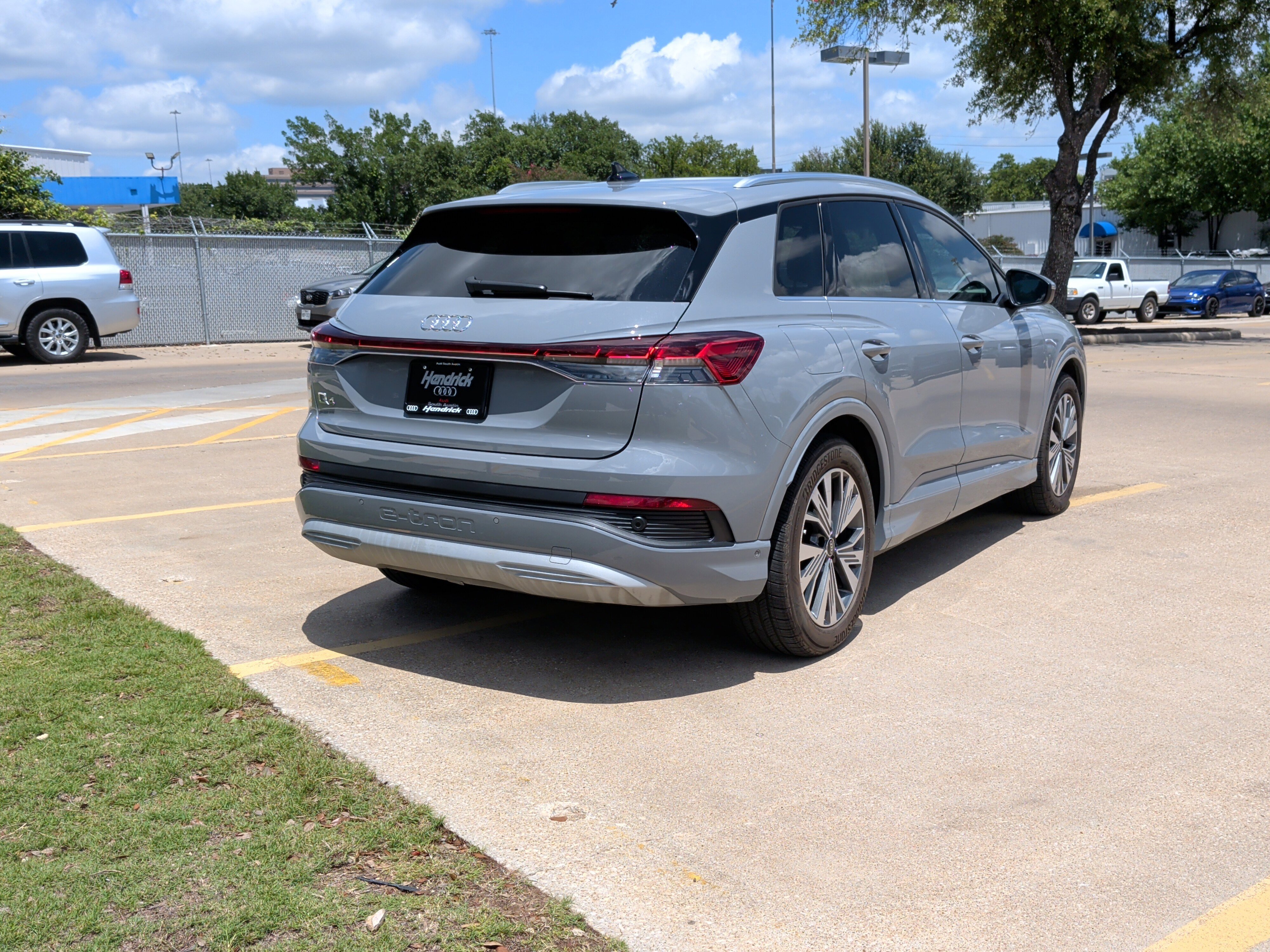Certified 2023 Audi Q4 e-tron Premium Plus w/ Premium Plus RWD image 5