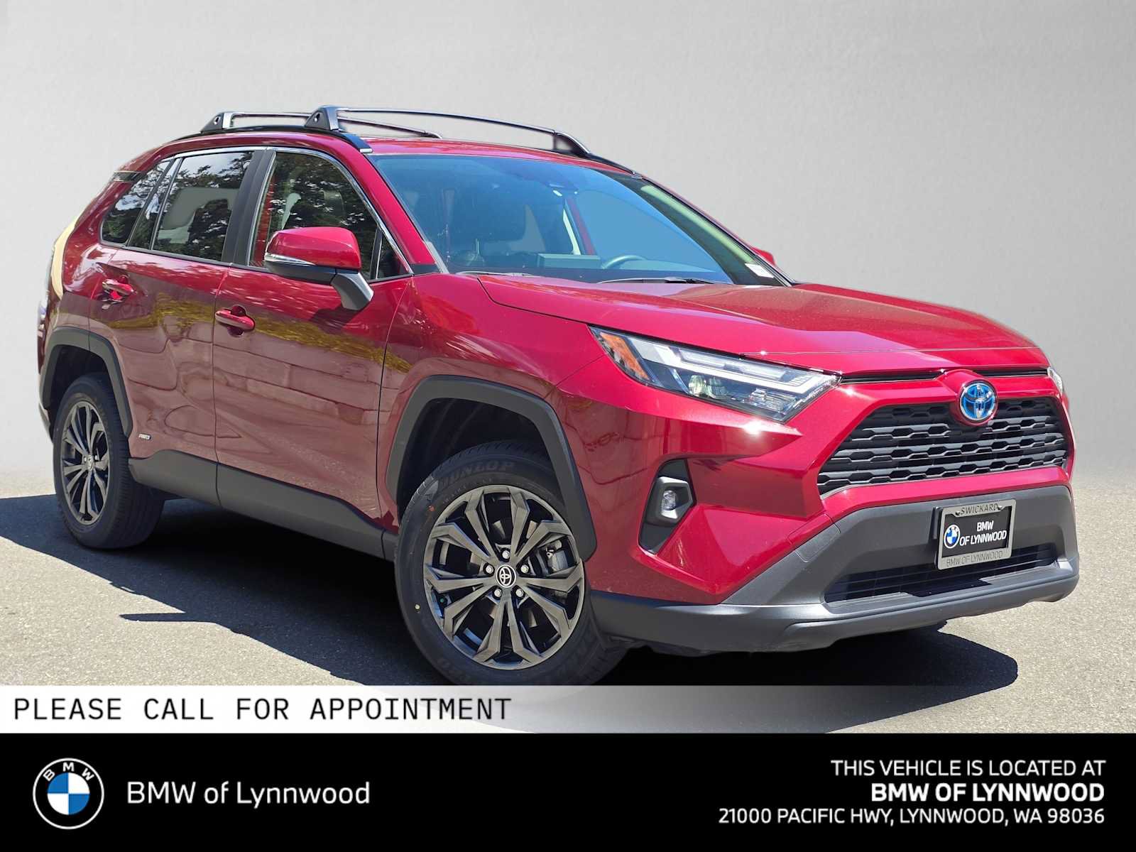 Used 2022 Toyota RAV4 XLE Premium AWD/4WD image 1