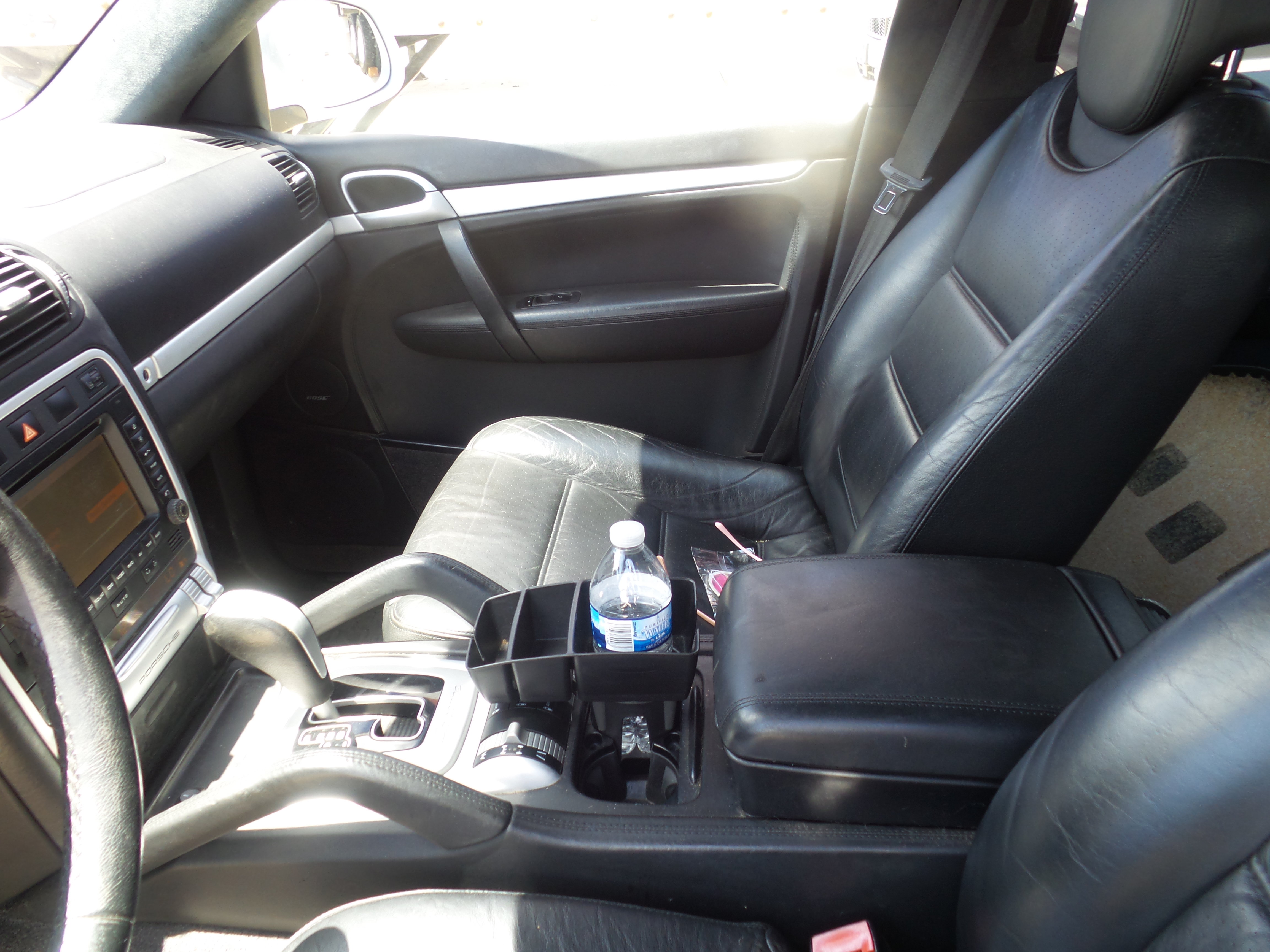 Used 2004 Porsche Cayenne Turbo AWD/4WD image 14