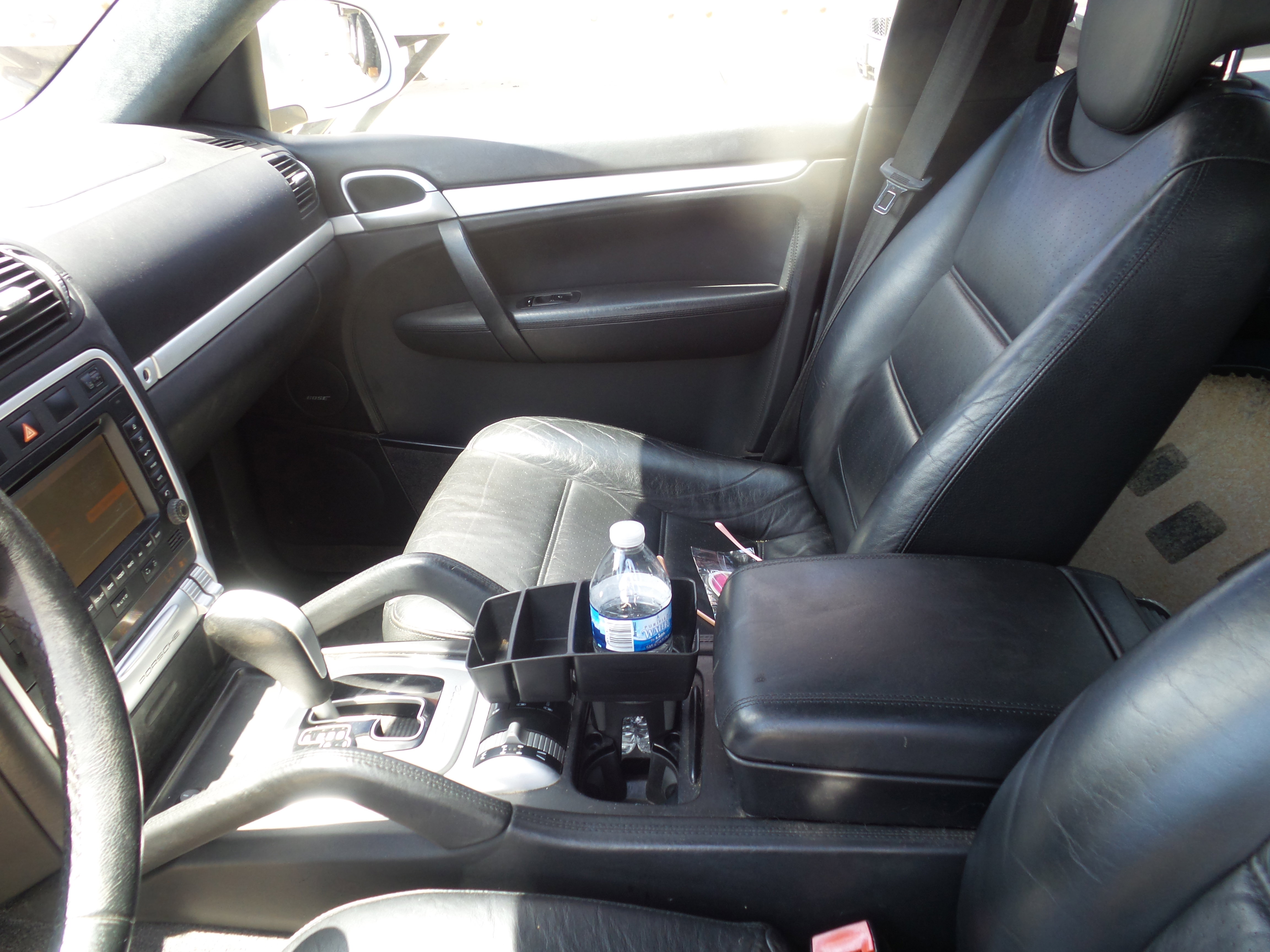 Used 2004 Porsche Cayenne Turbo image 14