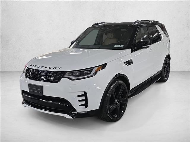 New 2025 Land Rover Discovery Dynamic SE
