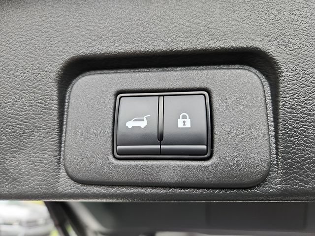 Certified 2023 Nissan Rogue SV w/ SV Premium B Package AWD/4WD image 29