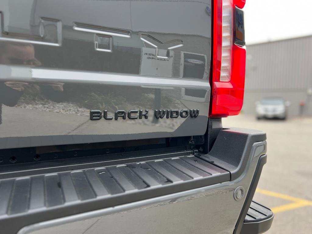 New 2026 Ford F250 Lariat w/ Black Appearance Package image 20