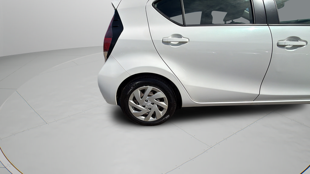 Used 2015 Toyota Prius C Two FWD image 15