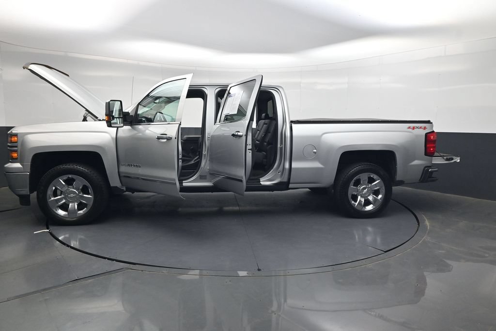 Used 2015 Chevrolet Silverado 1500 LTZ w/ LTZ Plus Package AWD/4WD image 51