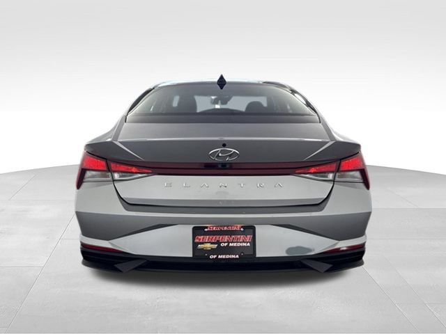Used 2021 Hyundai Elantra SEL FWD image 8