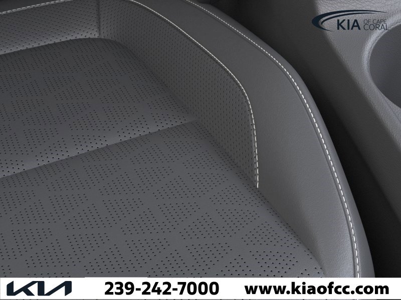 New 2026 Kia Seltos EX FWD image 24