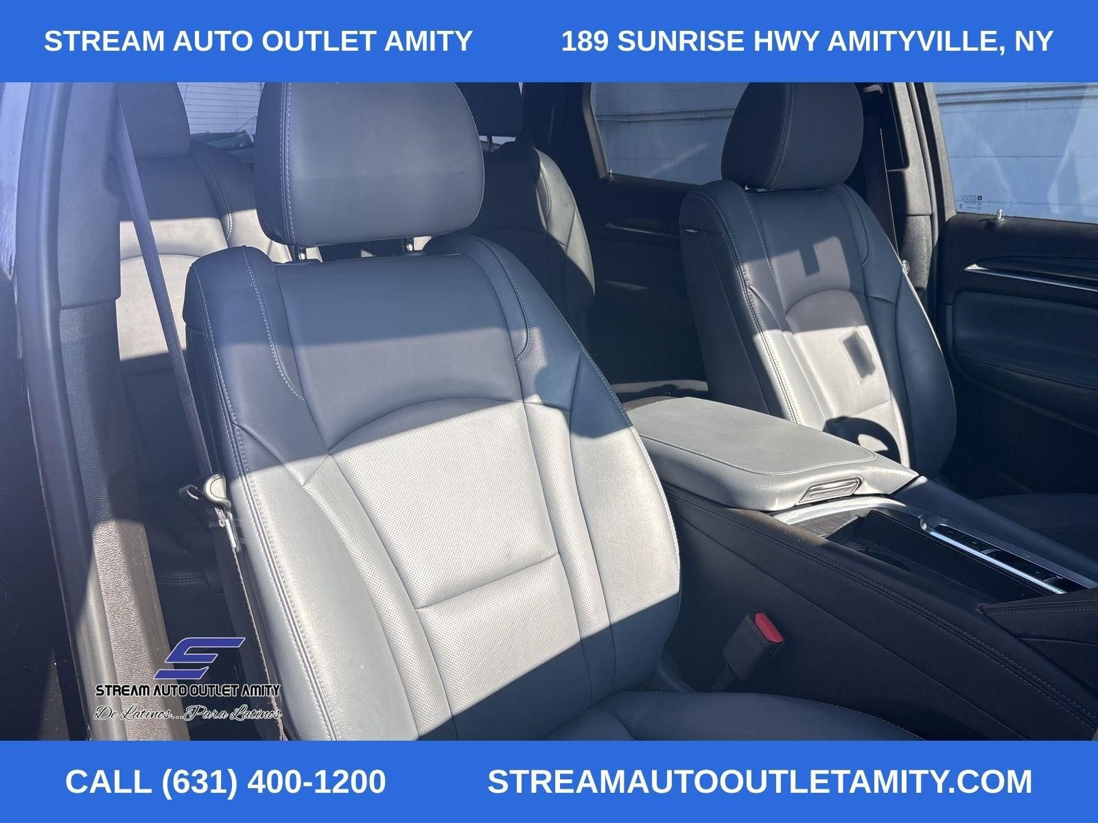 Used 2024 Buick Enclave Essence w/ Experience Buick Package image 10