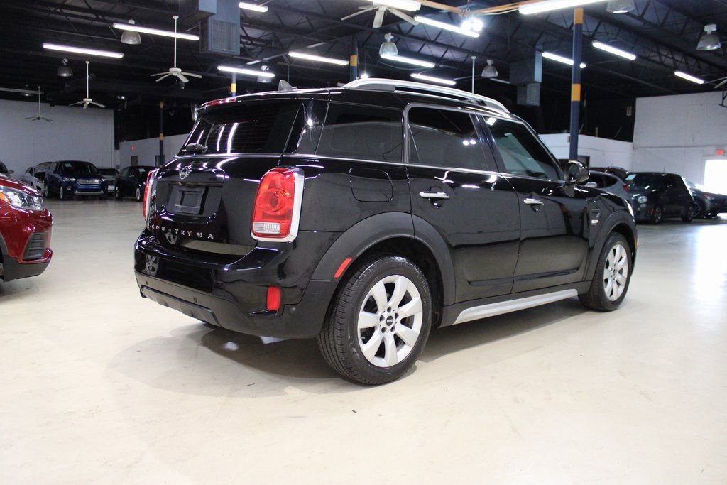 Used 2019 MINI Cooper Countryman image 2