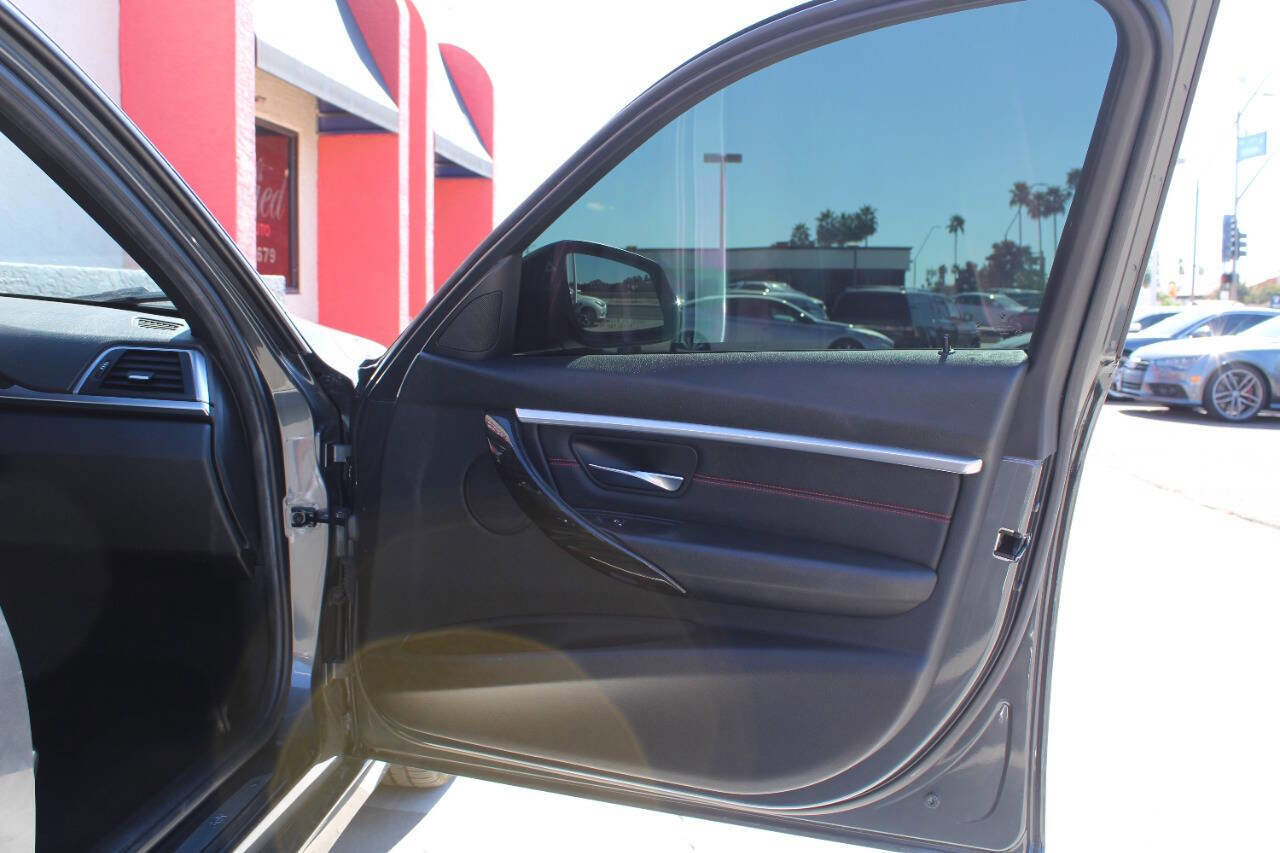 Used 2016 BMW 328i Sedan image 11