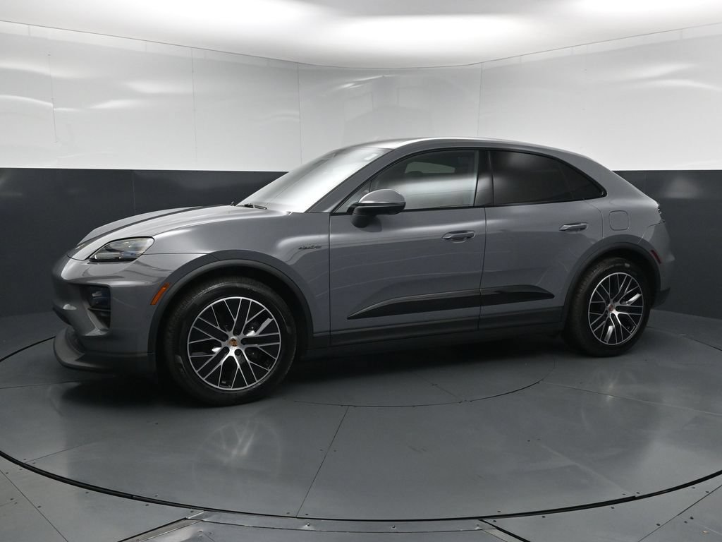 New 2025 Porsche Macan Electric RWD image 1