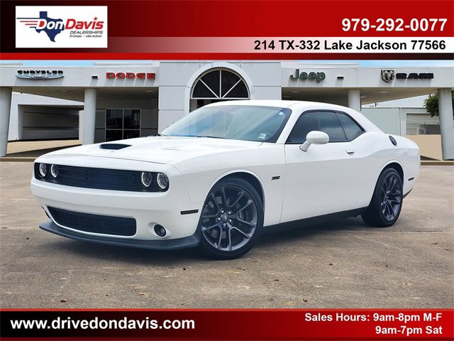 Used 2023 Dodge Challenger R/T Scat Pack image 1