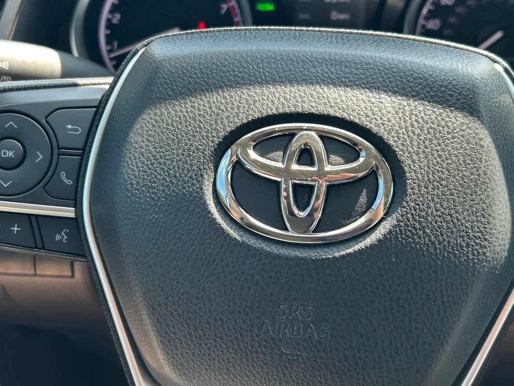 Used 2024 Toyota Camry LE w/ Convenience Package FWD image 34