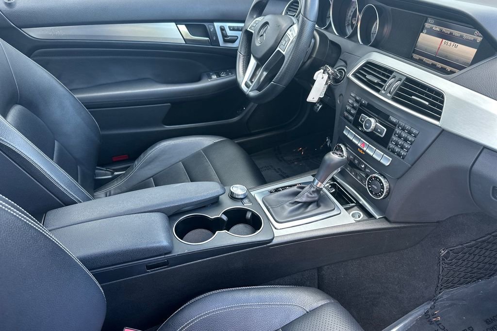 Used 2013 Mercedes-Benz C 250 Coupe image 15