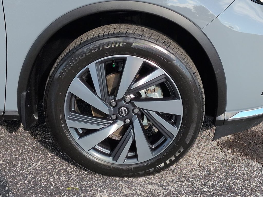 Certified 2024 Nissan Murano SL FWD image 11