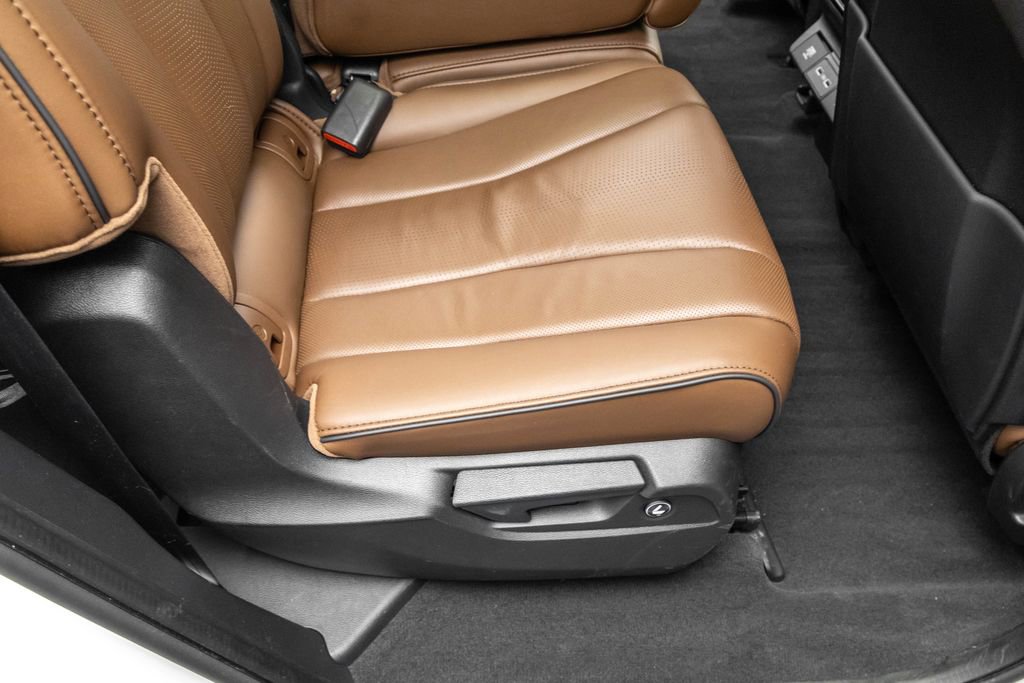 Used 2023 Acura MDX SH-AWD w/ Advance Package image 31