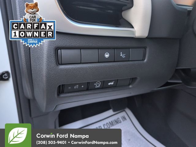 Used 2025 Nissan Rogue SL w/ SL Premium Package AWD/4WD image 13