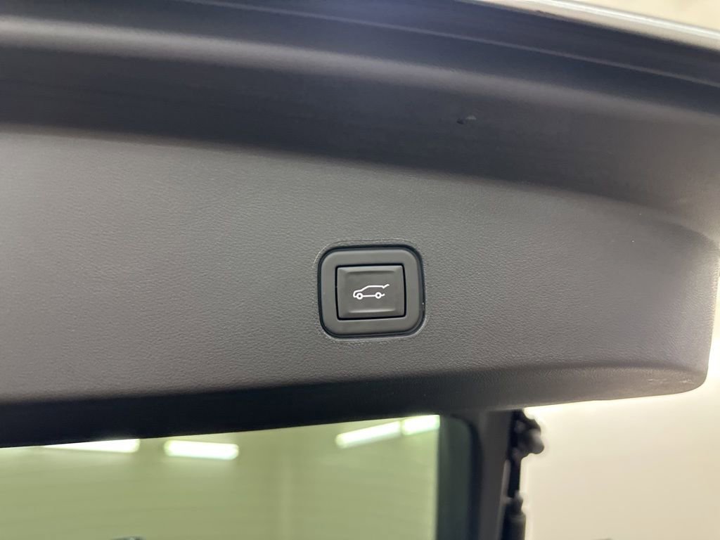 Certified 2025 Cadillac Lyriq Sport image 26