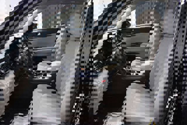 Used 2016 Kia Optima LX image 8