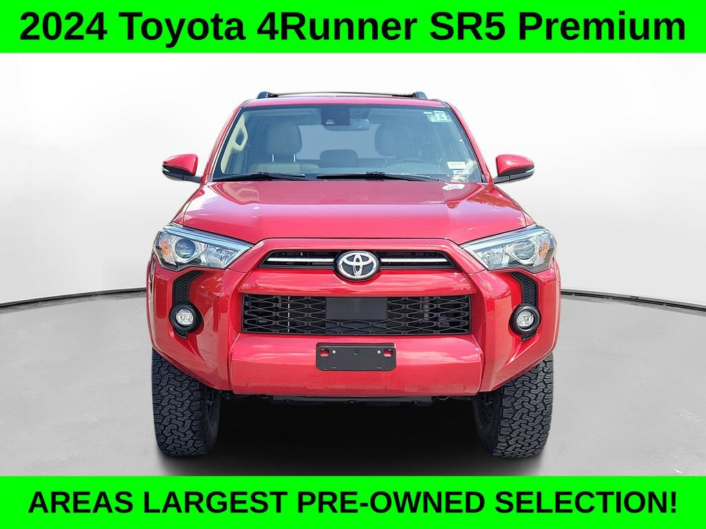 Used 2024 Toyota 4Runner SR5 Premium w/ Moonroof Package AWD/4WD image 2